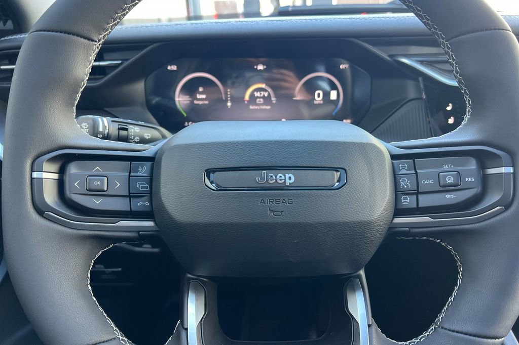 New 2026 Jeep Cherokee Overland w/ Advanced Pro Tech Group image 24