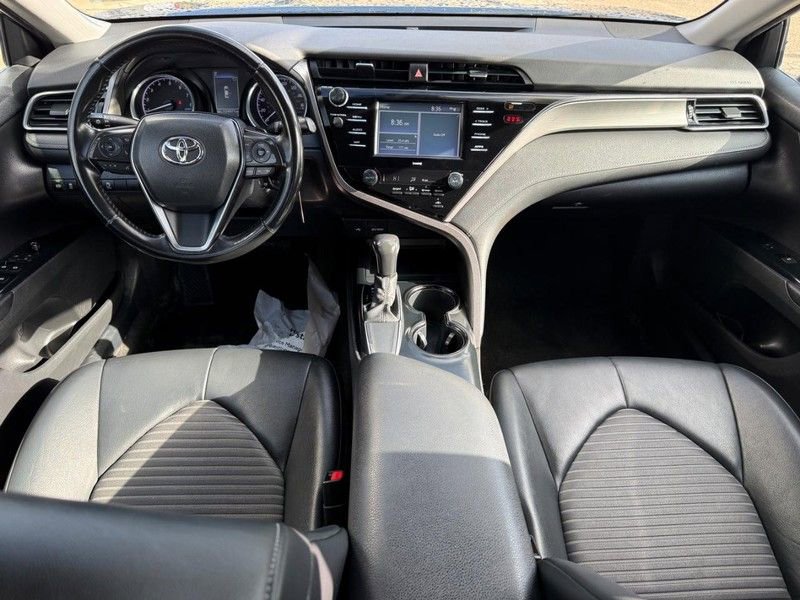 Used 2020 Toyota Camry SE image 13