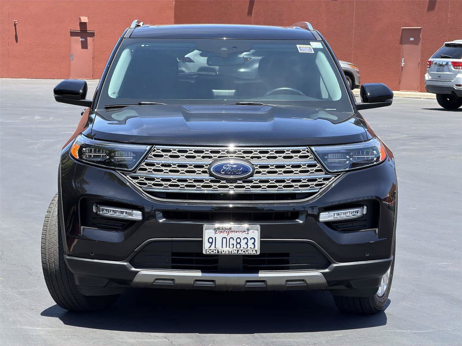 Used 2023 Ford Explorer Limited w/ Limited Technology Package AWD/4WD image 7