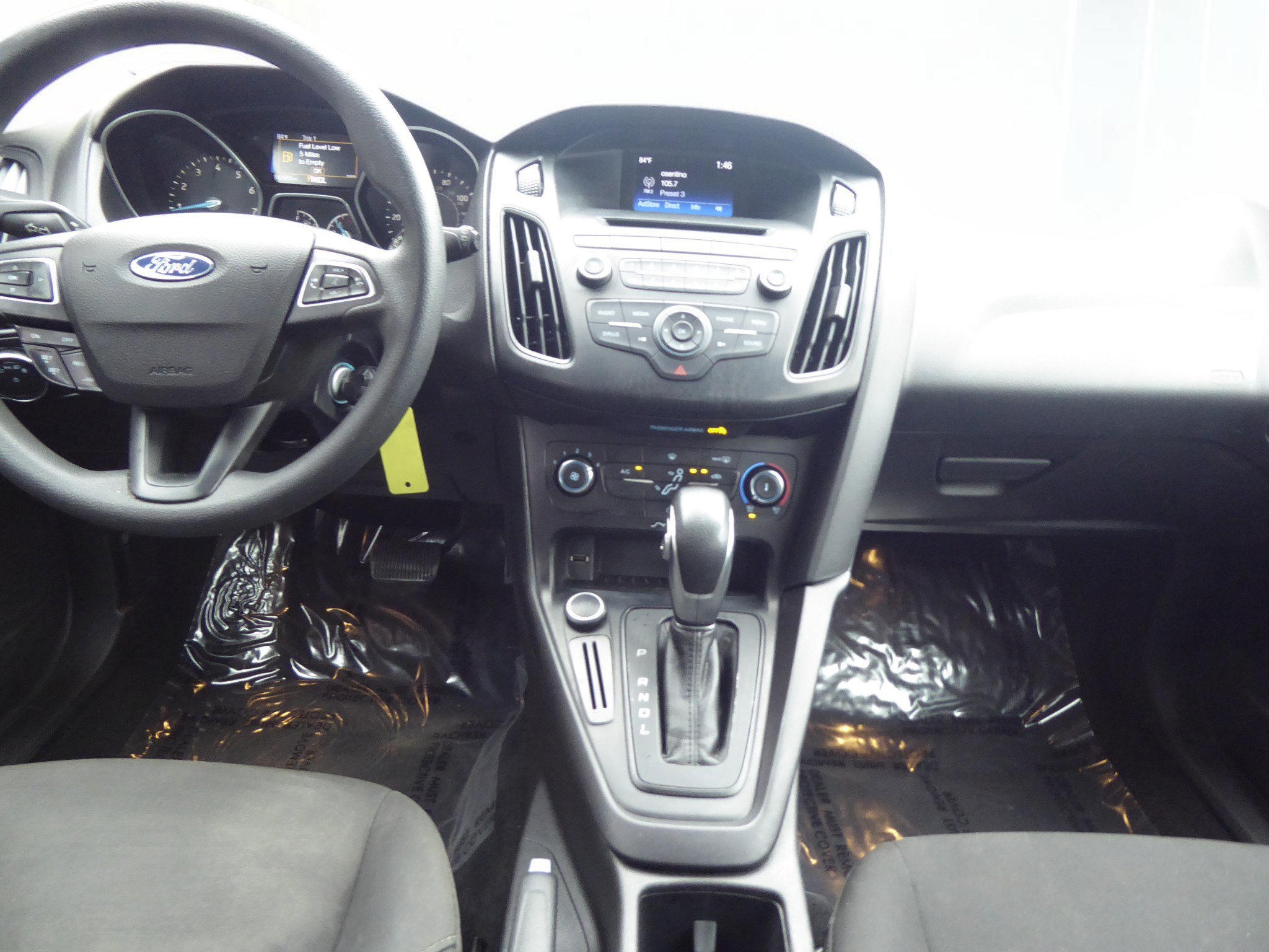 Used 2017 Ford Focus SE FWD image 13