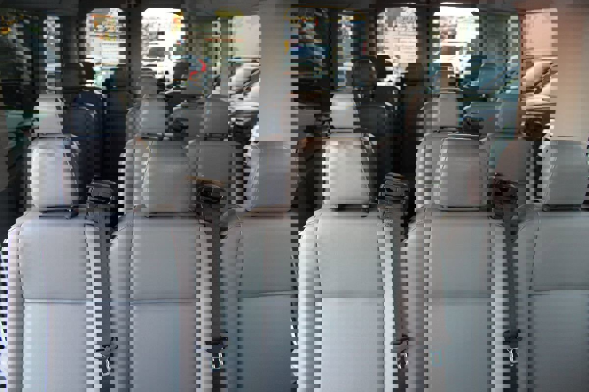 Used 2015 Ford Transit 350 XL RWD image 22