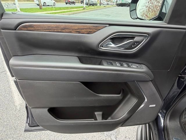 Certified 2023 Chevrolet Suburban Premier image 29