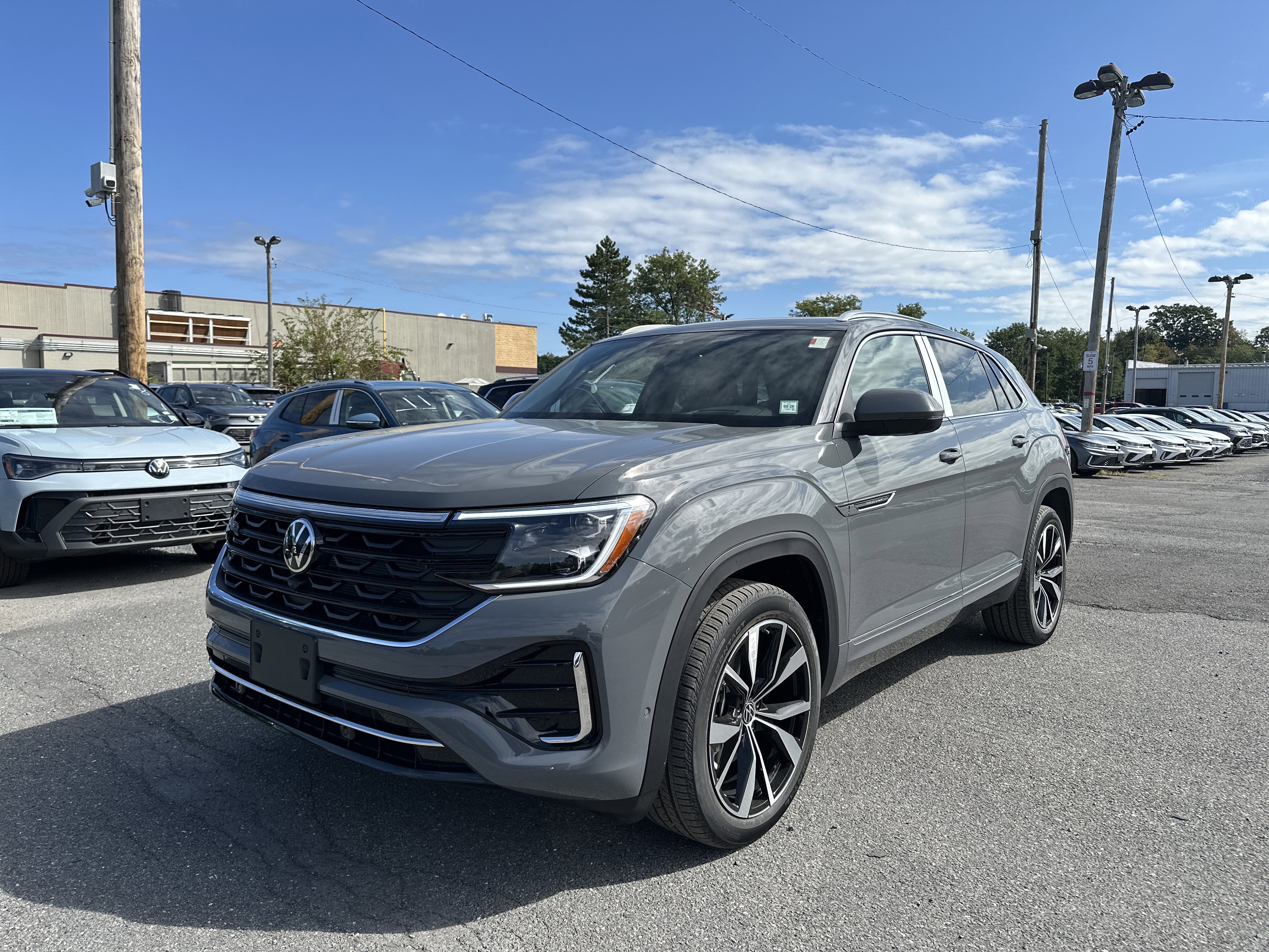 New 2026 Volkswagen Atlas Cross Sport SEL Premium R-Line image 1