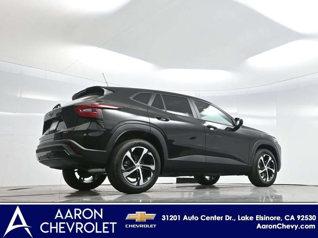 New 2026 Chevrolet Trax RS w/ Sunroof Package FWD image 63