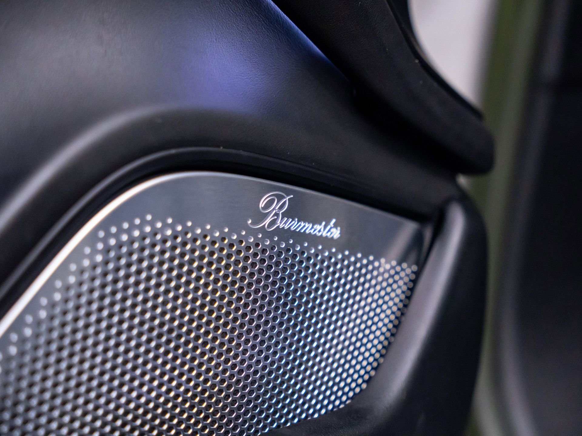 Used 2022 Porsche Taycan Turbo S image 15