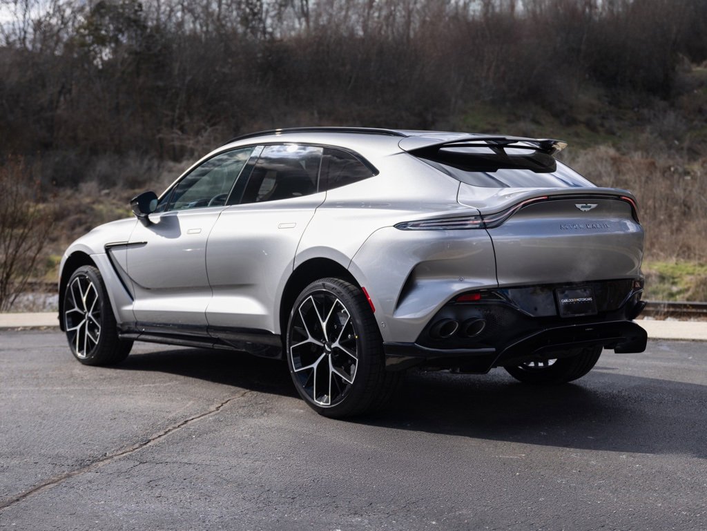 New 2025 Aston Martin DBX 707 image 6