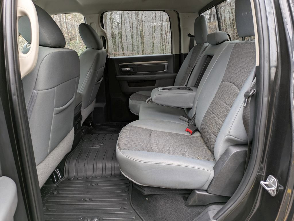 Used 2018 RAM 1500 Big Horn image 30