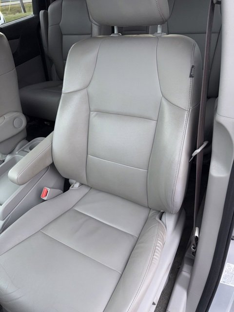 Used 2015 Honda Odyssey EX-L image 17