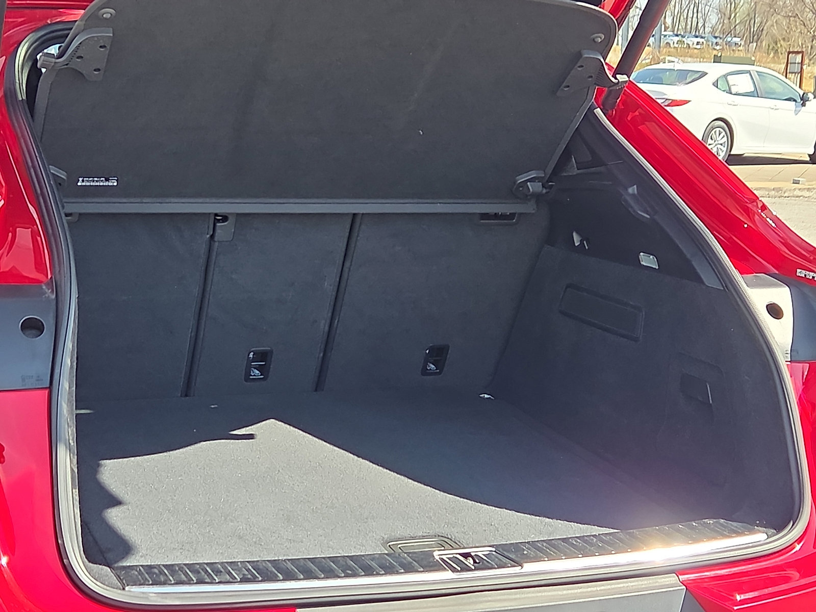 Used 2021 Porsche Cayenne Coupe image 9