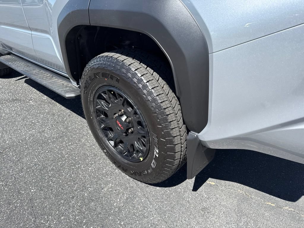 New 2026 Toyota 4Runner TRD Off-Road AWD/4WD image 6