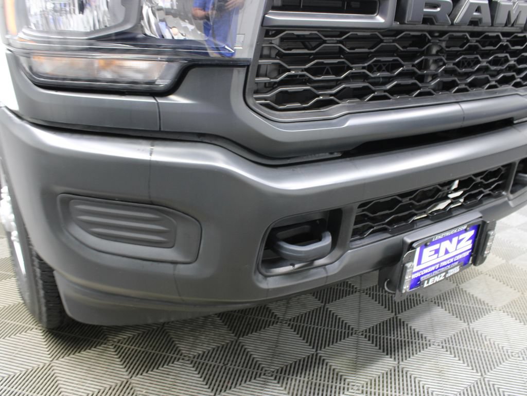 Used 2023 RAM 3500 Tradesman w/ Convenience Group AWD/4WD image 45