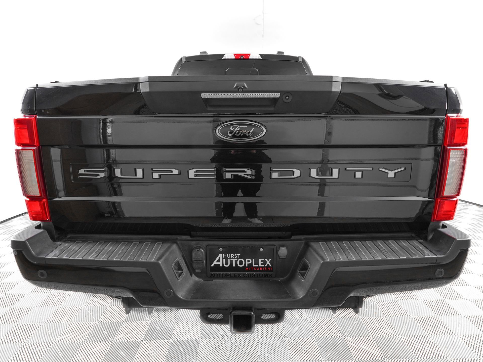 Used 2020 Ford F350 Lariat image 6