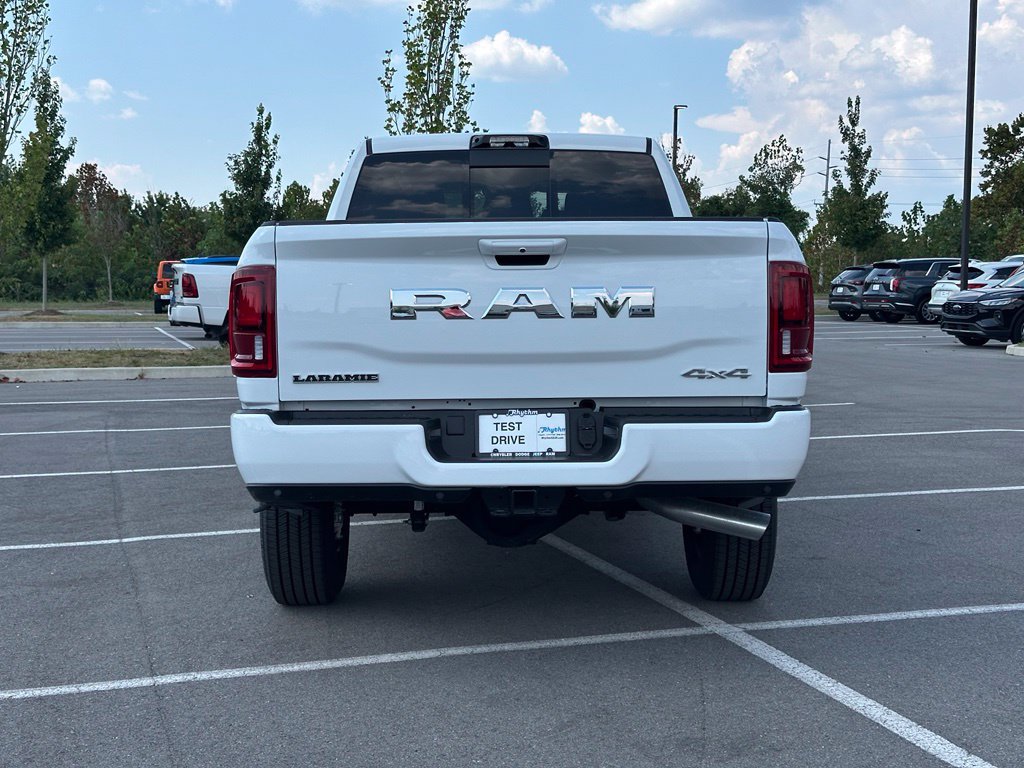 New 2026 RAM 3500 Laramie AWD/4WD image 6