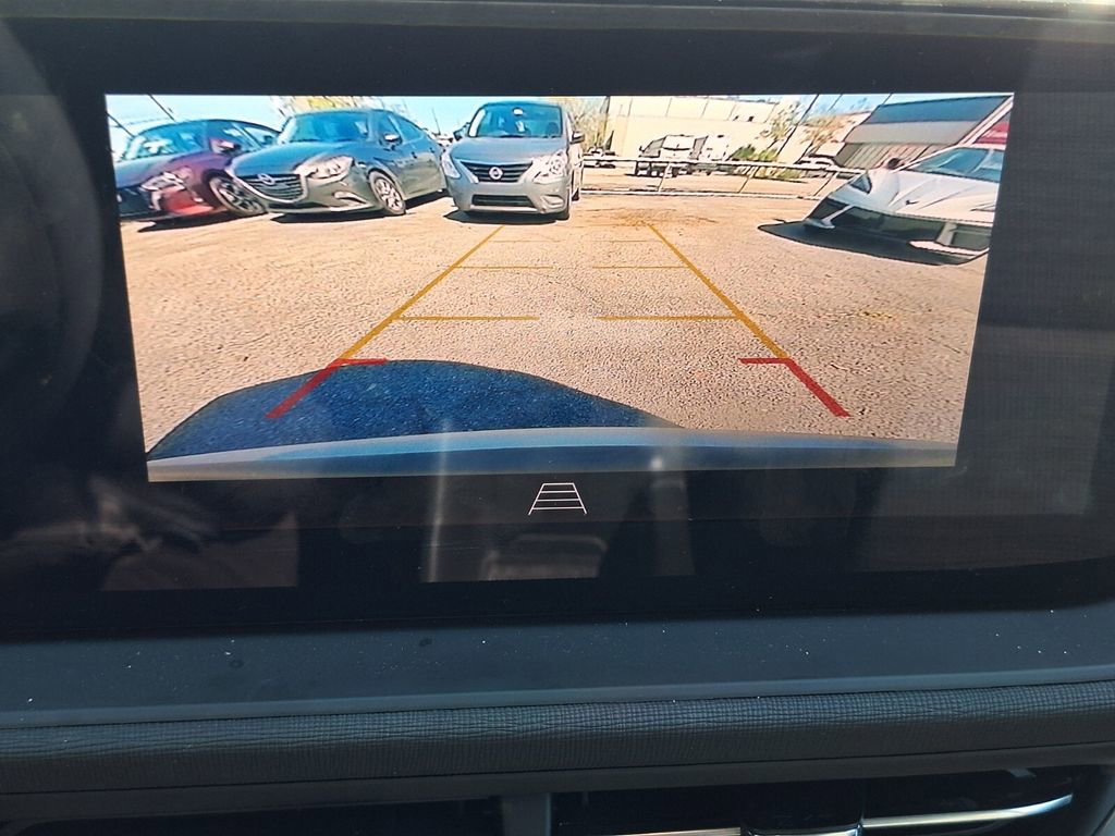 Used 2025 Buick Envista Preferred image 14