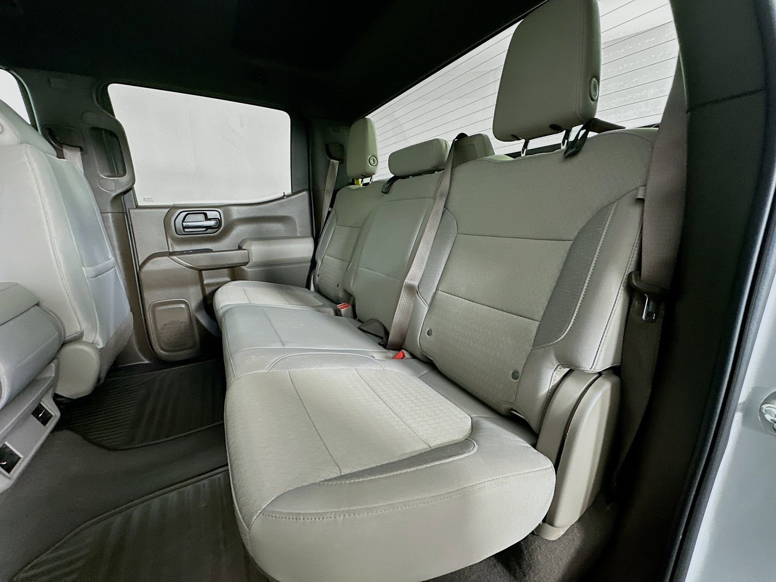 Used 2022 Chevrolet Silverado 1500 LT w/ Fleet Comfort Package AWD/4WD image 25