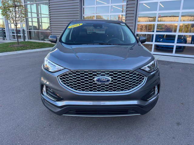 Used 2024 Ford Edge SEL w/ Convenience Package AWD/4WD image 2
