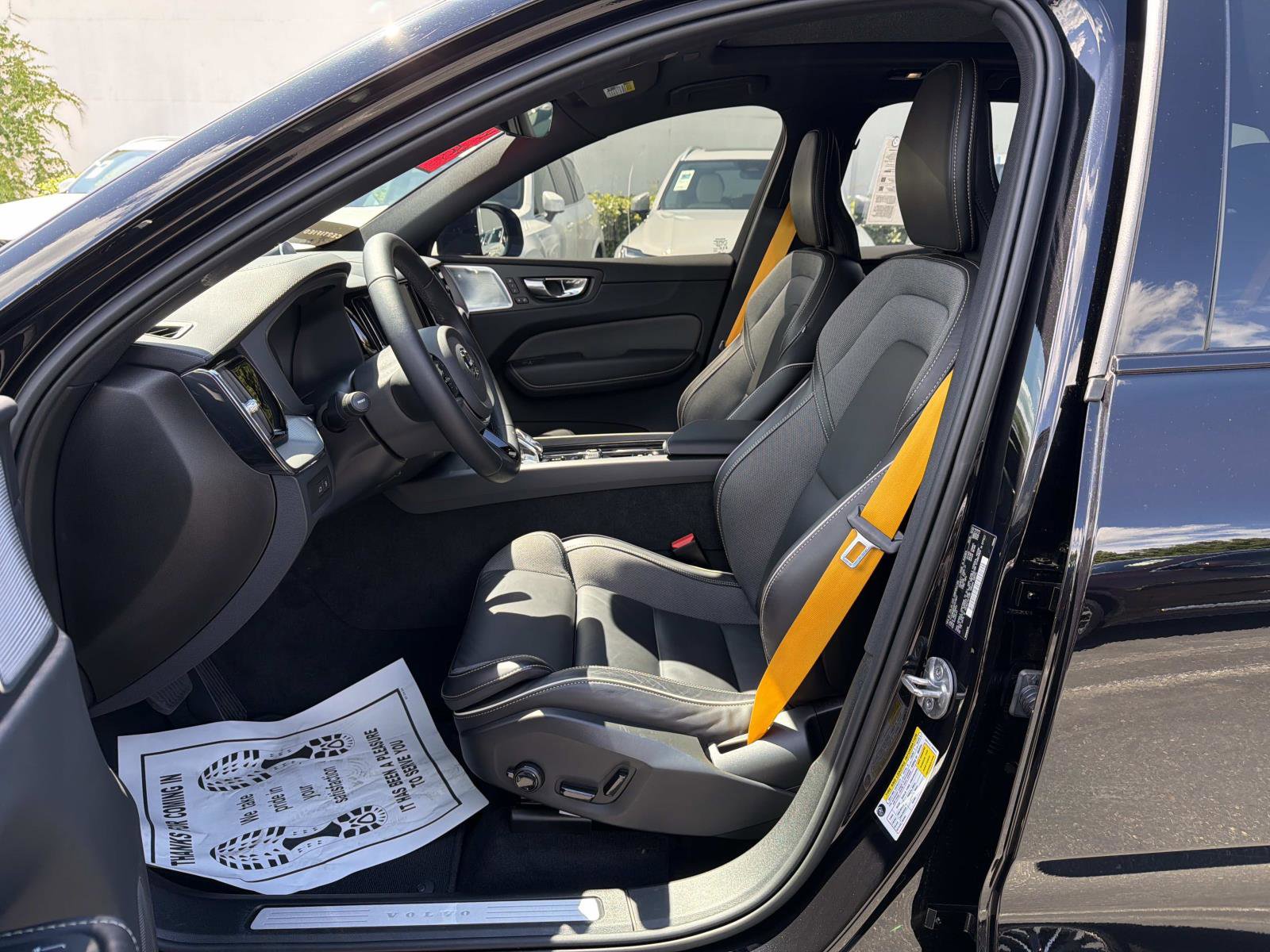 Certified 2023 Volvo XC60 T8 Polestar AWD/4WD image 17