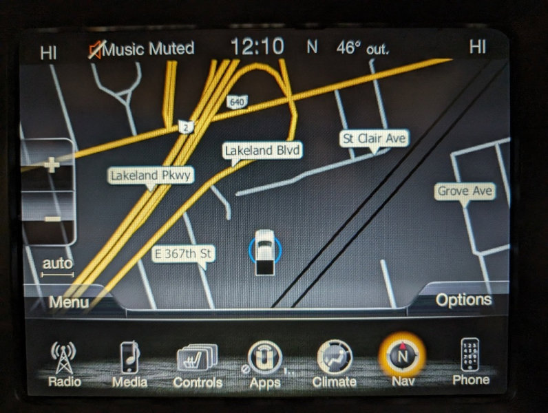 Used 2017 Jeep Cherokee Overland w/ Technology Group image 5