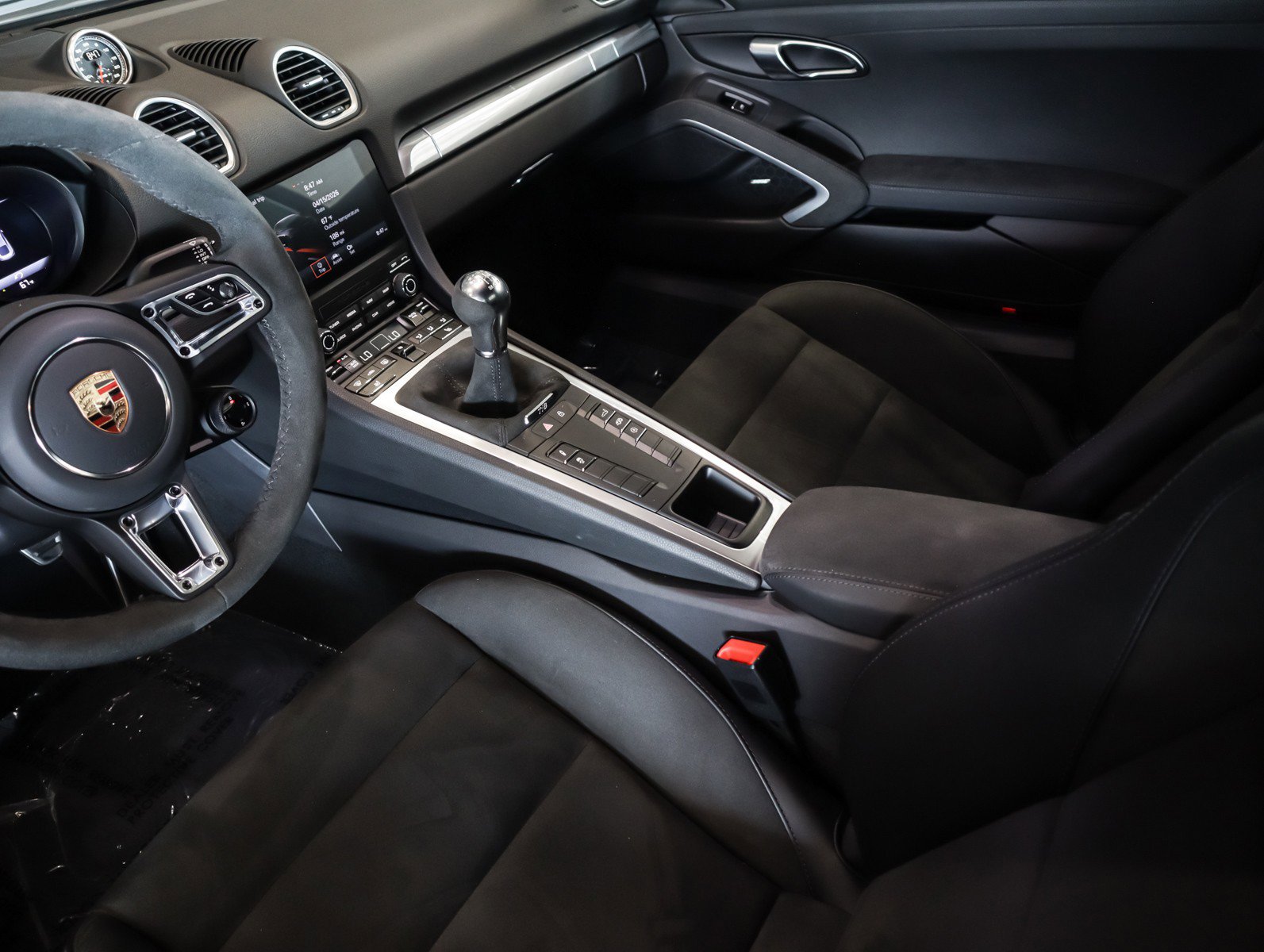 Certified 2025 Porsche 718 Cayman GTS RWD image 18