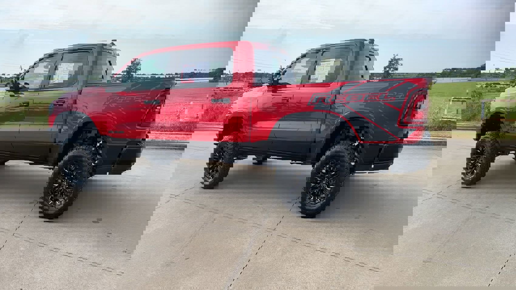 Used 2025 RAM 1500 Rebel image 5