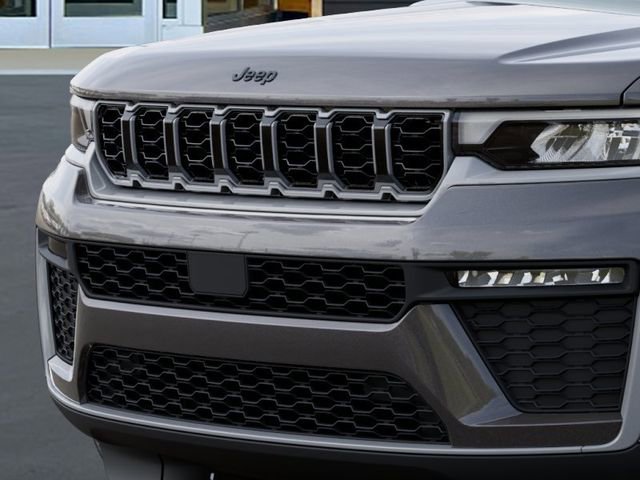 New 2026 Jeep Grand Cherokee Limited image 11