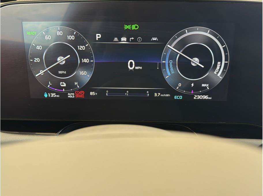 Used 2023 Kia Niro Wind w/ Wind Preserve Package FWD image 17