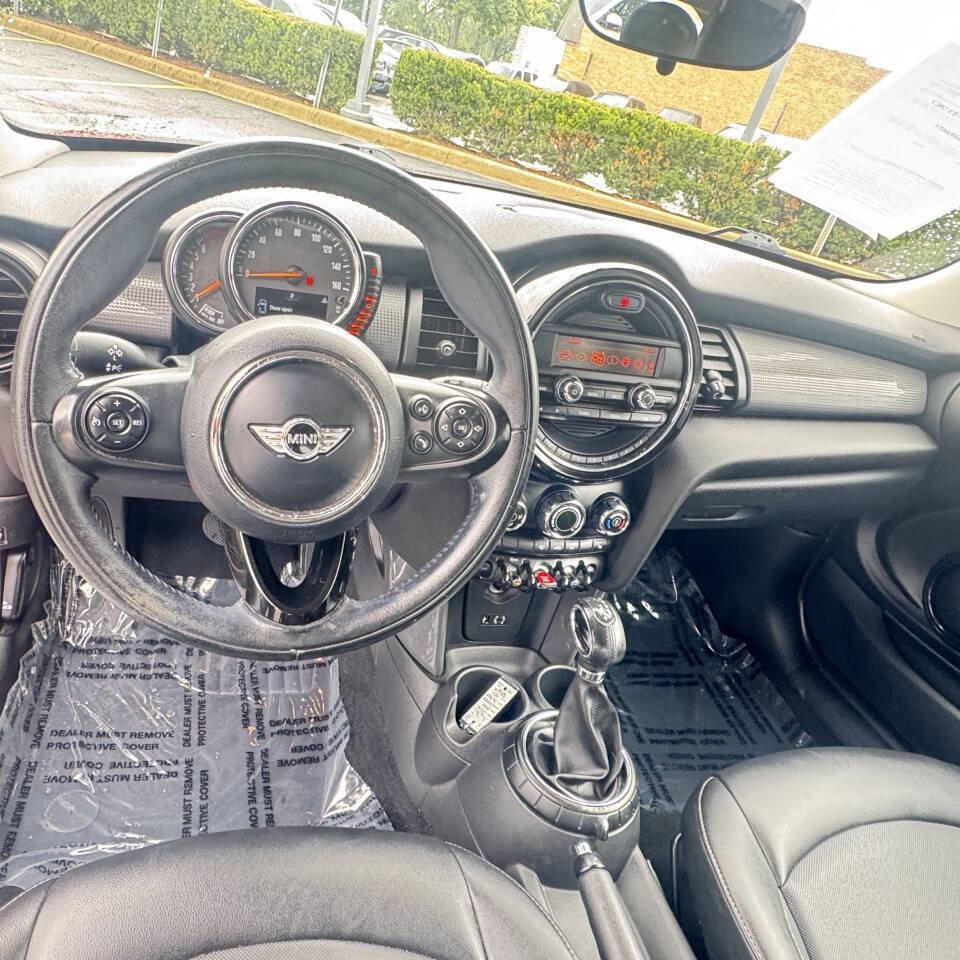 Used 2014 MINI Cooper 2-Door Hardtop FWD image 12