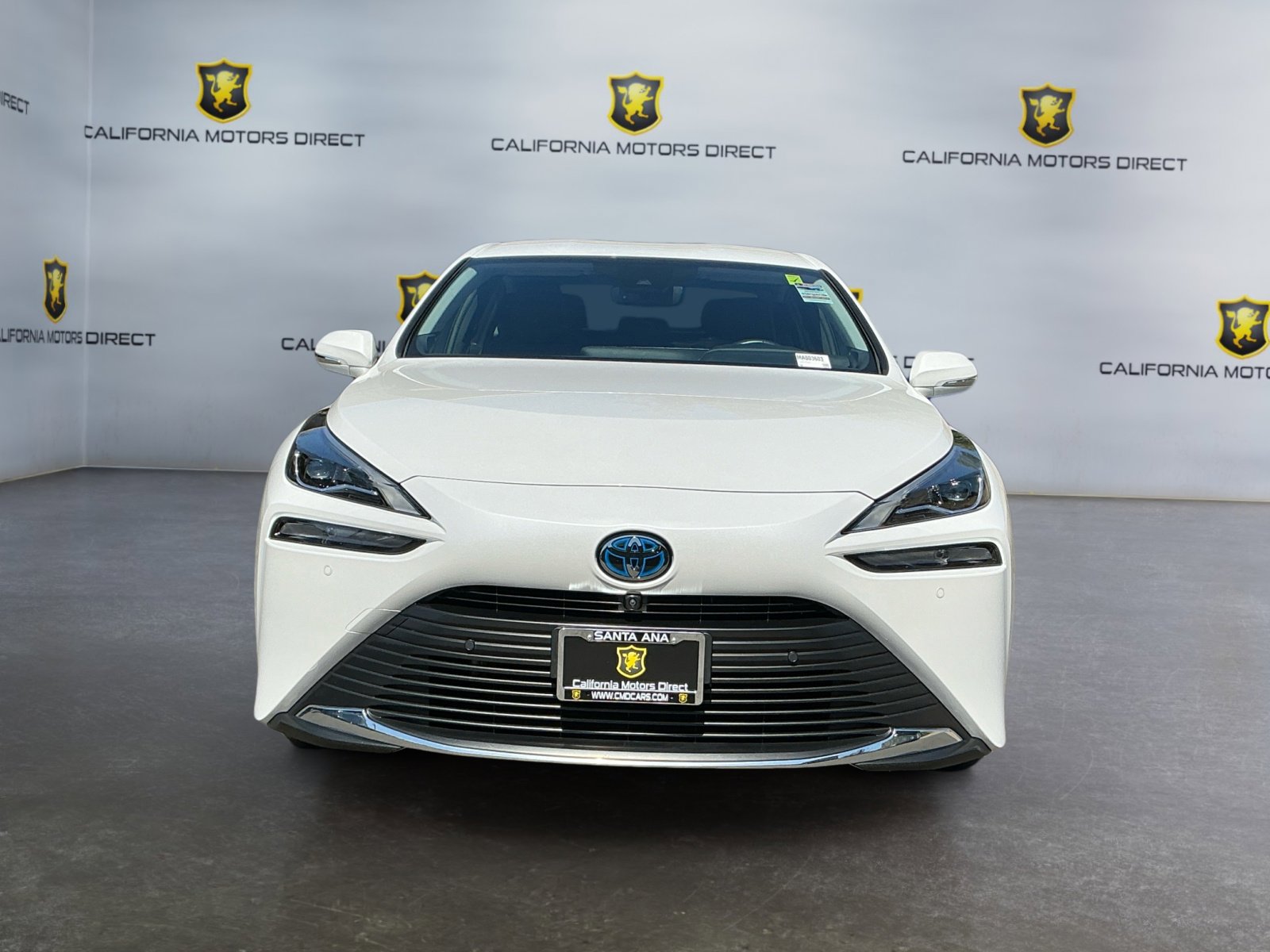 Used 2021 Toyota Mirai XLE w/ Advanced Technology Package image 2