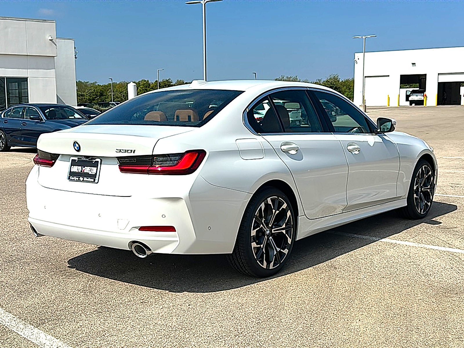 New 2026 BMW 330i Sedan w/ Premium Package RWD image 8