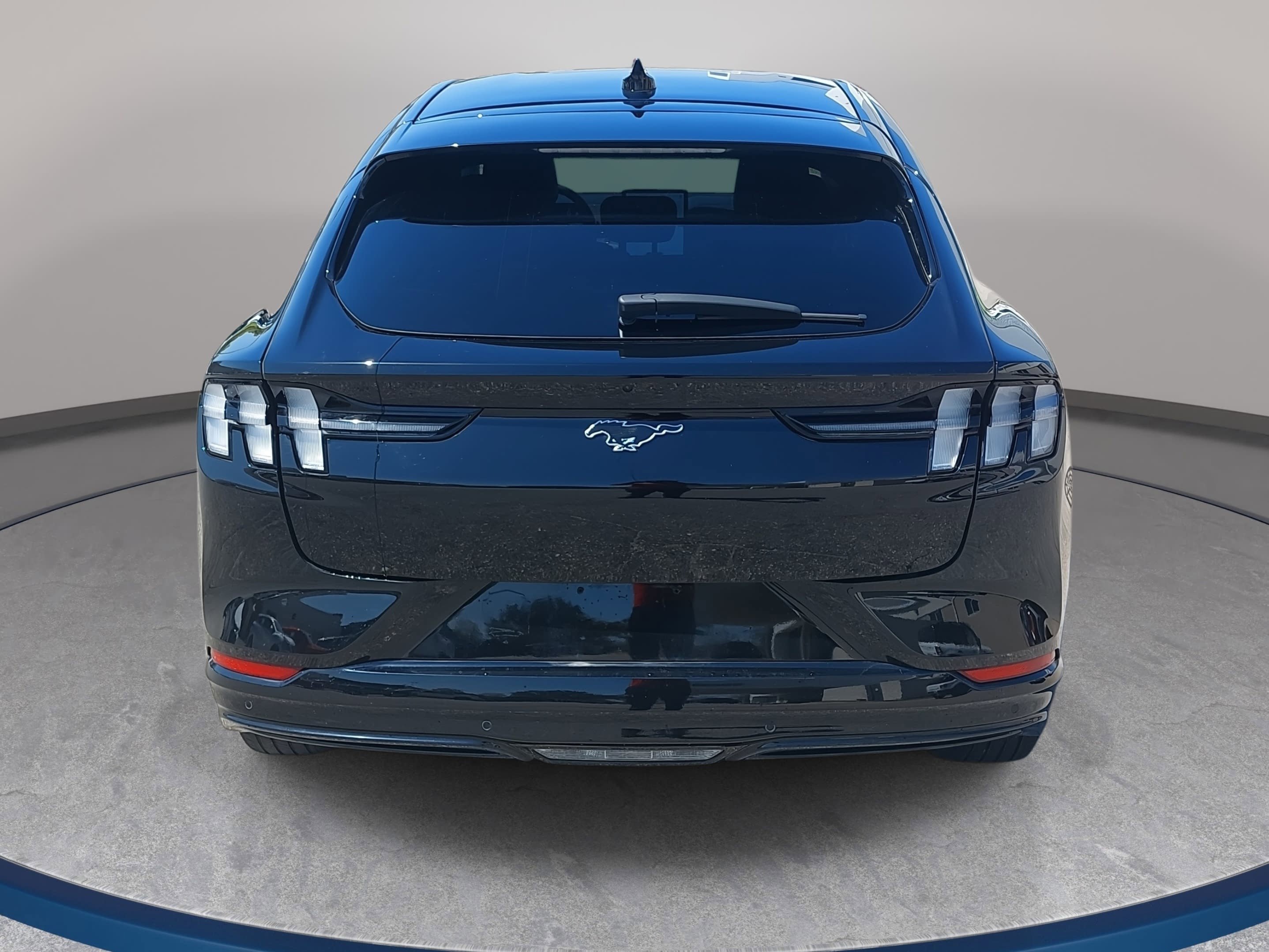Used 2024 Ford Mustang Mach-E Premium image 6