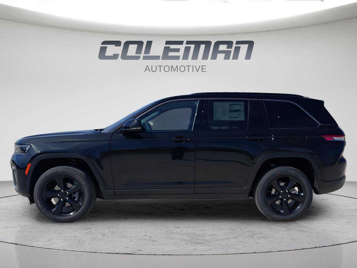 New 2026 Jeep Grand Cherokee Limited w/ Limited Altitude Package image 2