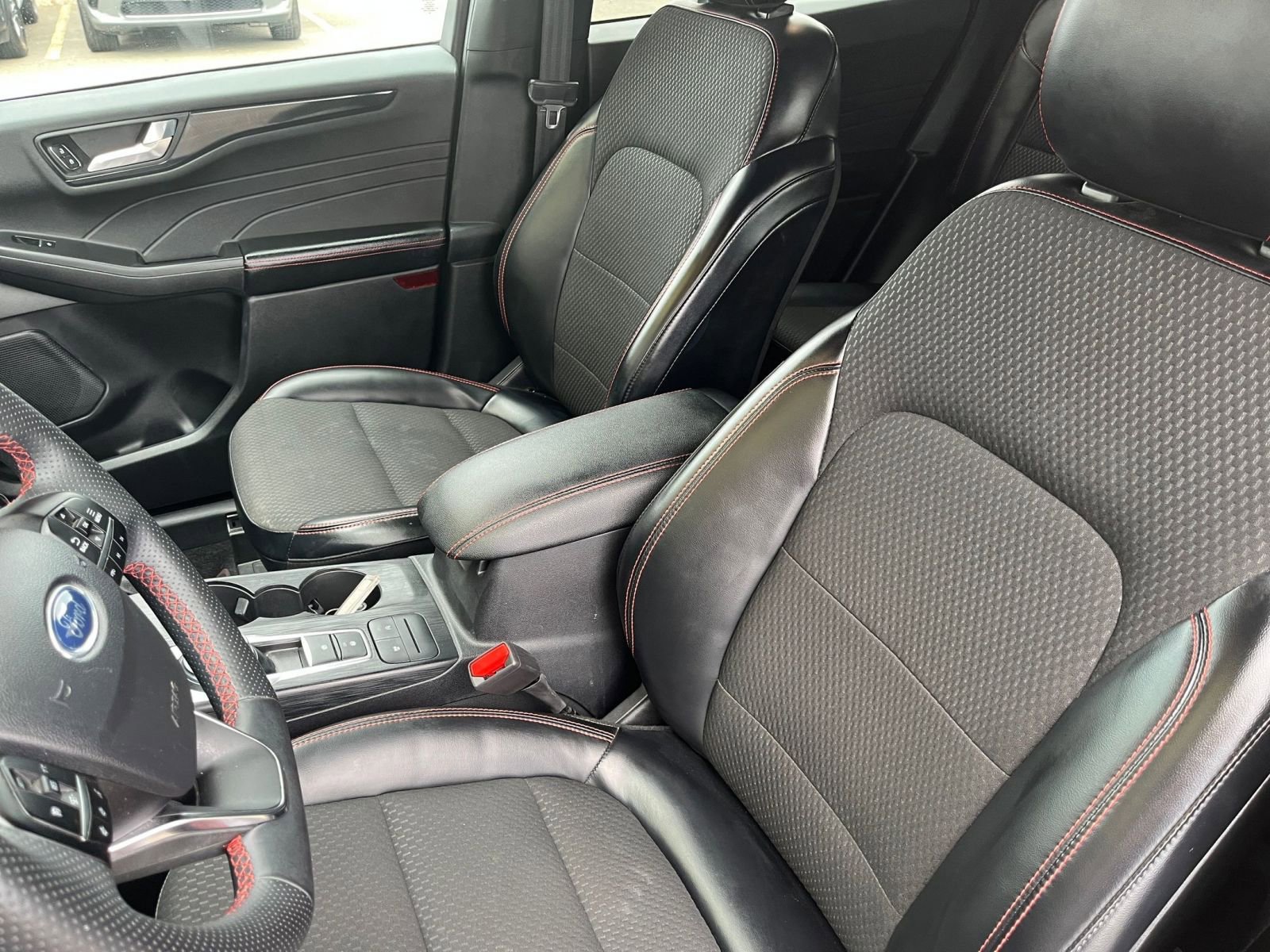 Used 2023 Ford Escape ST-Line image 37