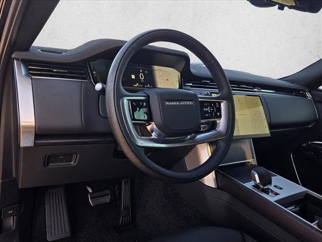 New 2026 Land Rover Range Rover SE AWD/4WD image 3