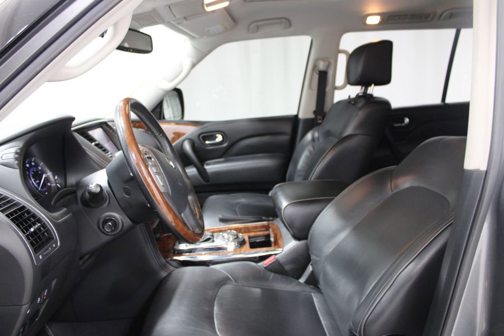 Used 2018 INFINITI QX80 4WD w/ Driver Assistance Package image 32