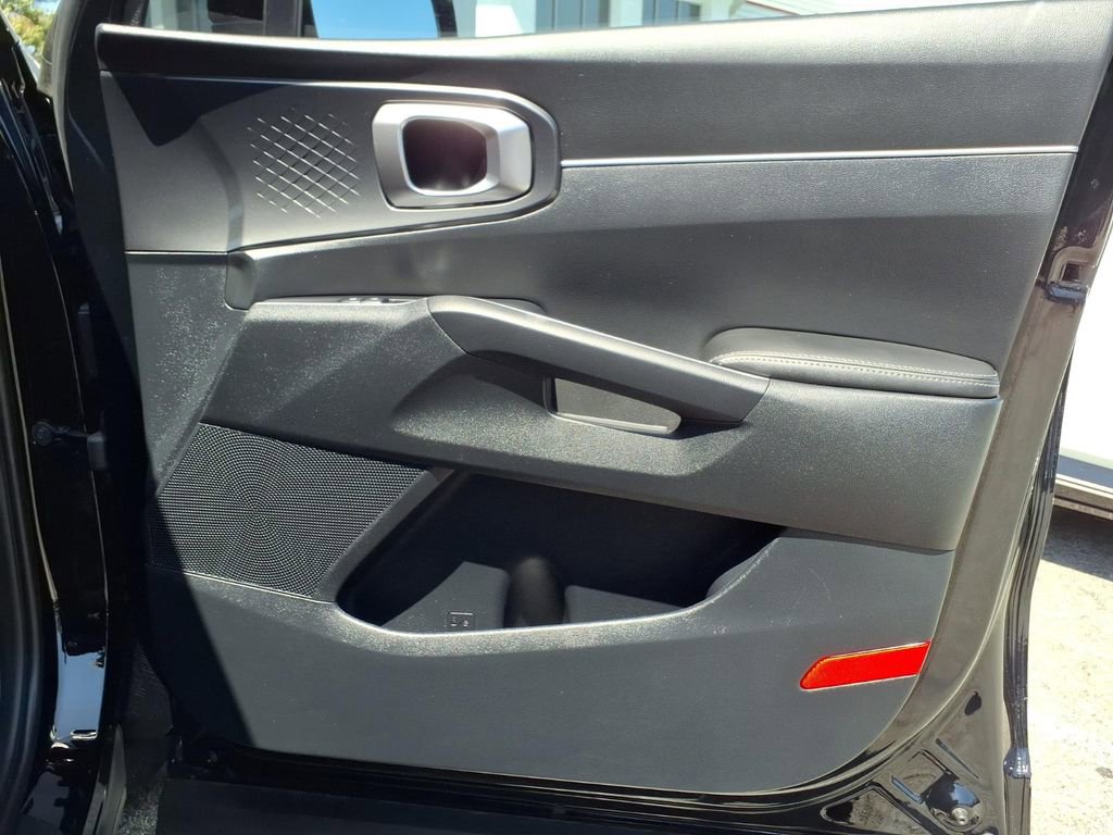 Certified 2023 Kia Sorento S image 23