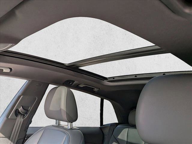 Used 2019 Audi Q8 Premium w/ Convenience Package image 16