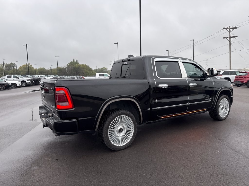Used 2024 RAM 1500 Limited AWD/4WD image 5