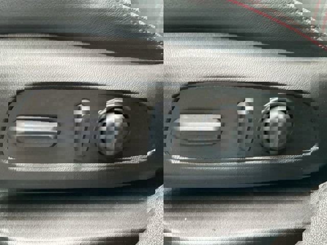 Used 2023 Chevrolet Equinox RS image 25