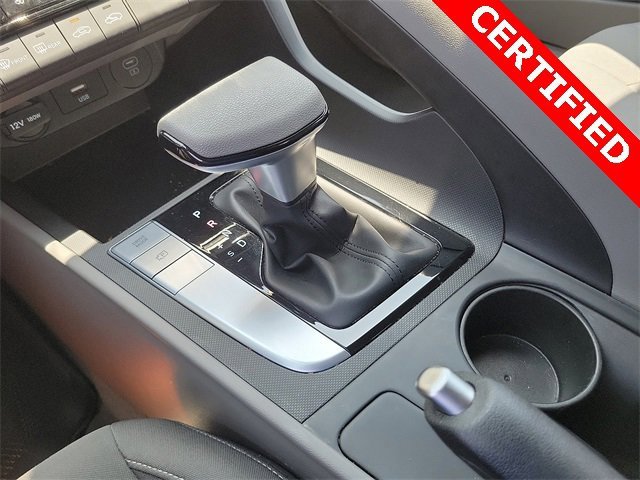 Used 2024 Hyundai Elantra SEL image 12