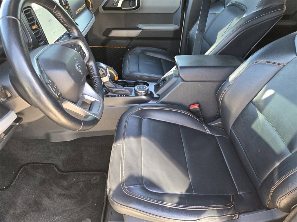 Used 2023 Ford Bronco Badlands image 20
