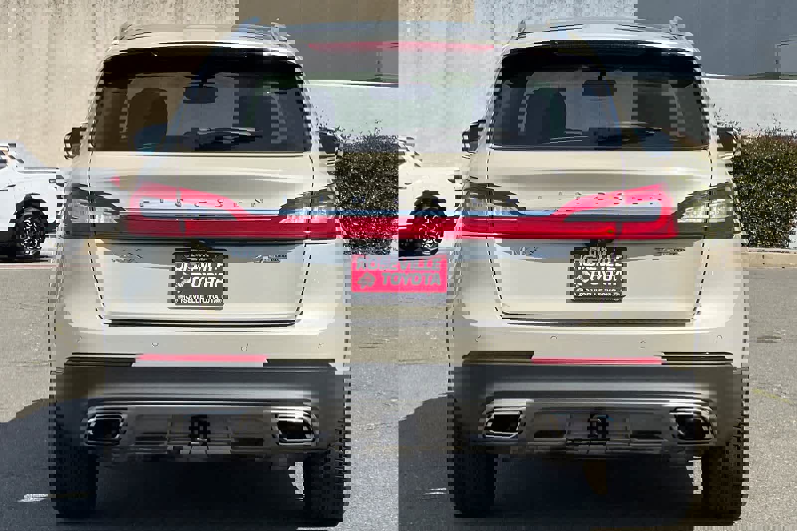 Used 2016 Lincoln MKX Reserve image 8