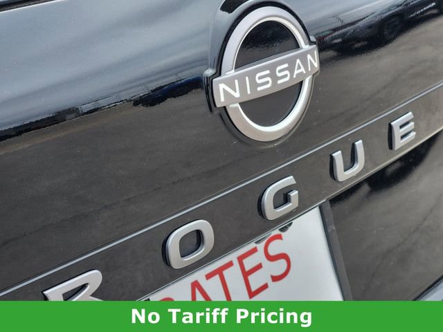 Certified 2025 Nissan Rogue SV FWD image 10