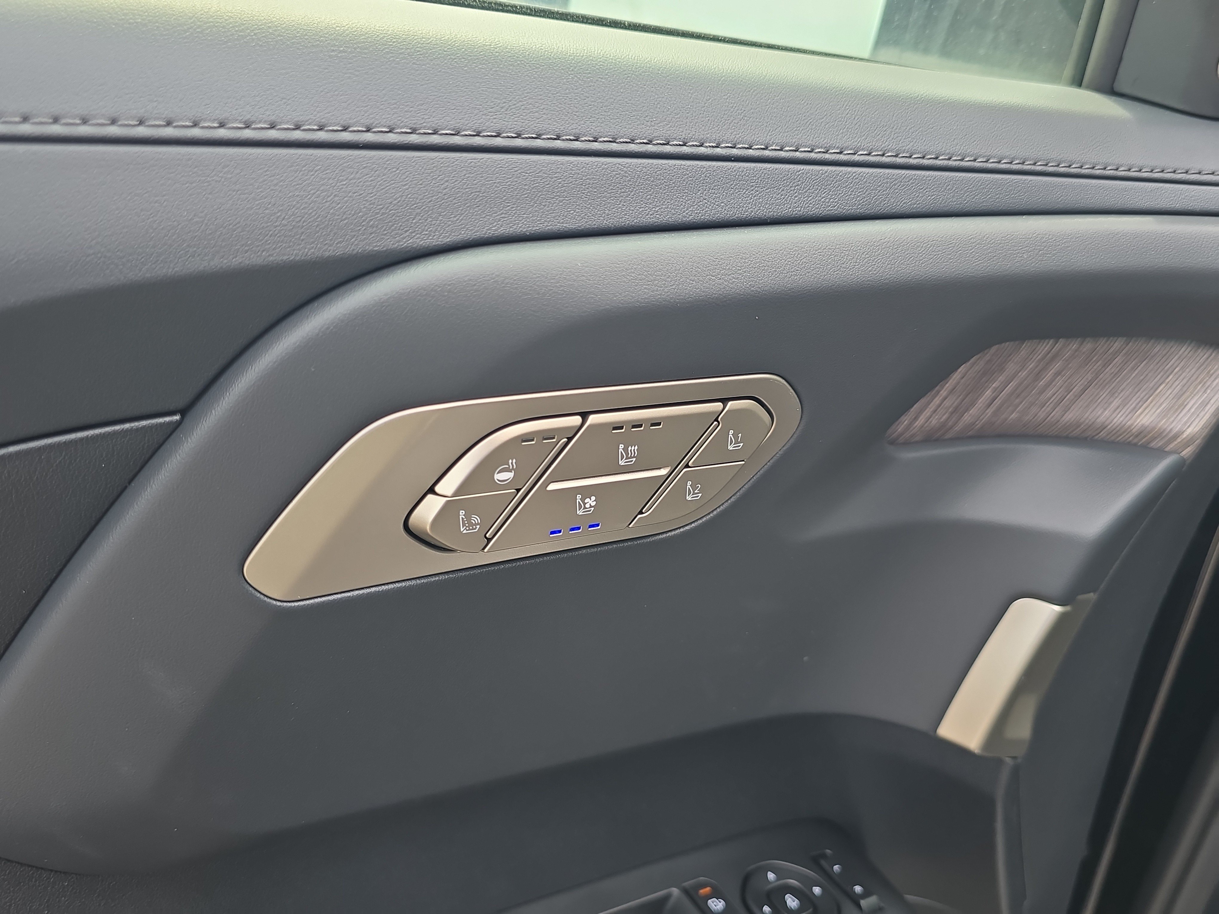 New 2027 Kia Telluride SX Prestige AWD/4WD image 19