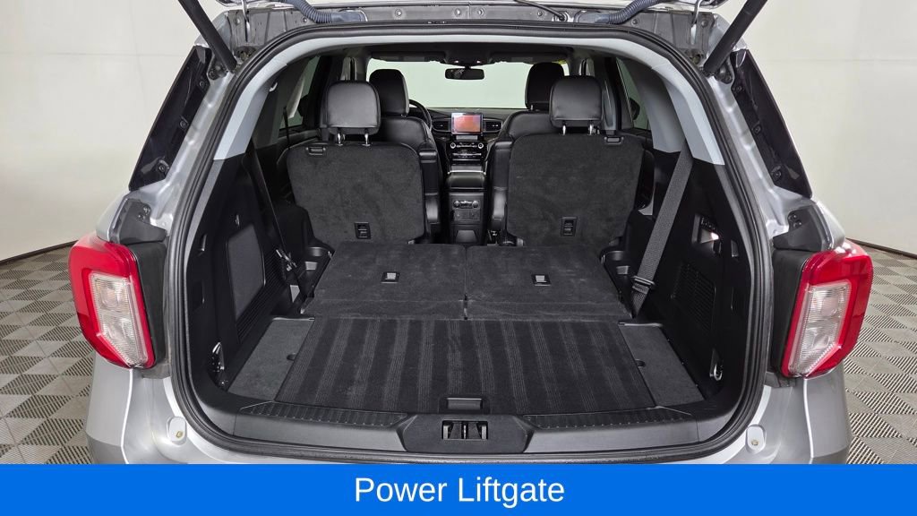 Used 2023 Ford Explorer Limited w/ Equipment Group 301A image 11