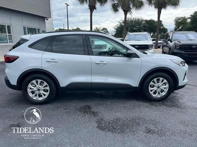 New 2026 Ford Escape Active w/ Tech Pack #1 FWD image 8