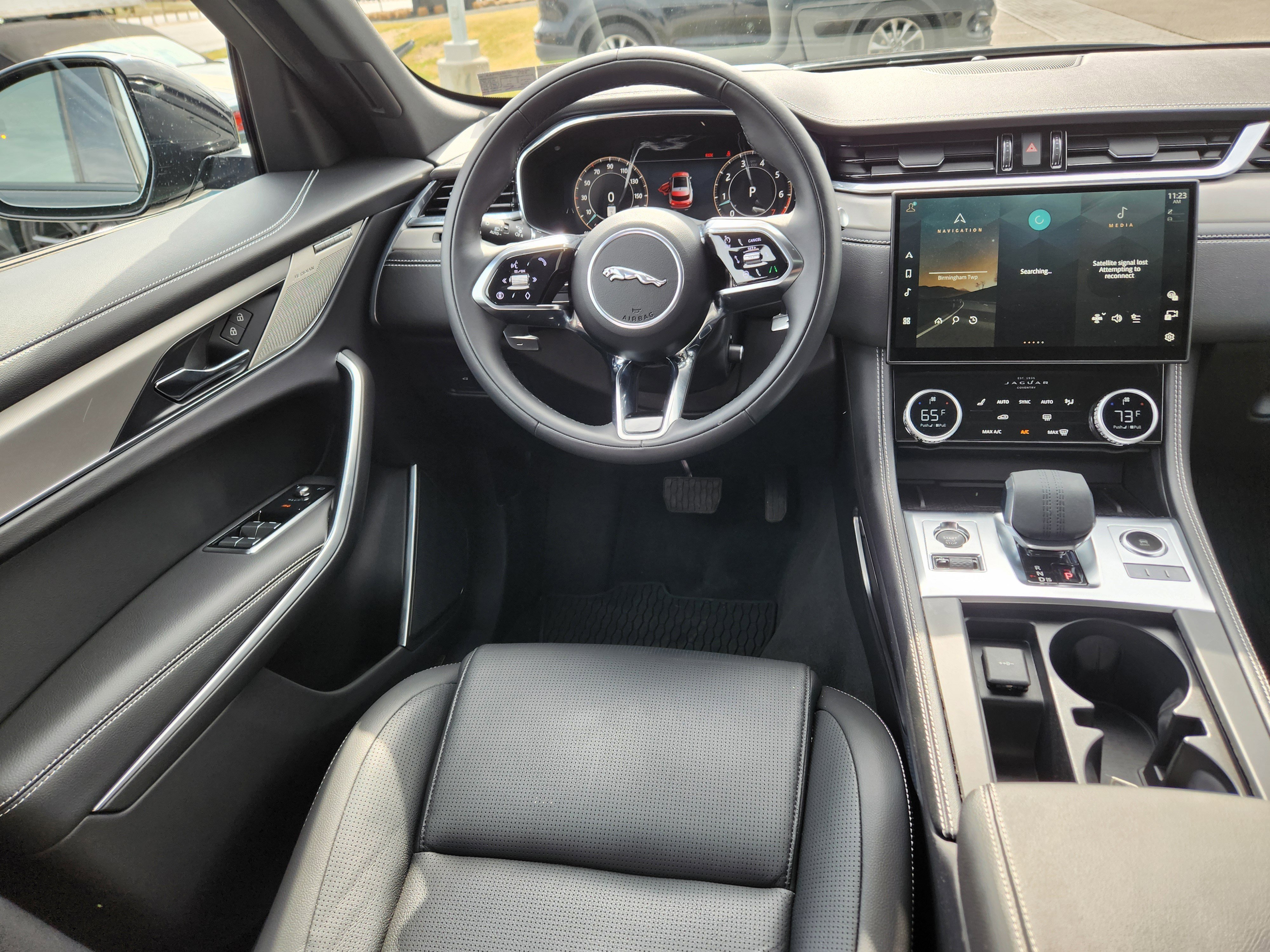 Certified 2026 Jaguar F-PACE R-Dynamic S image 13