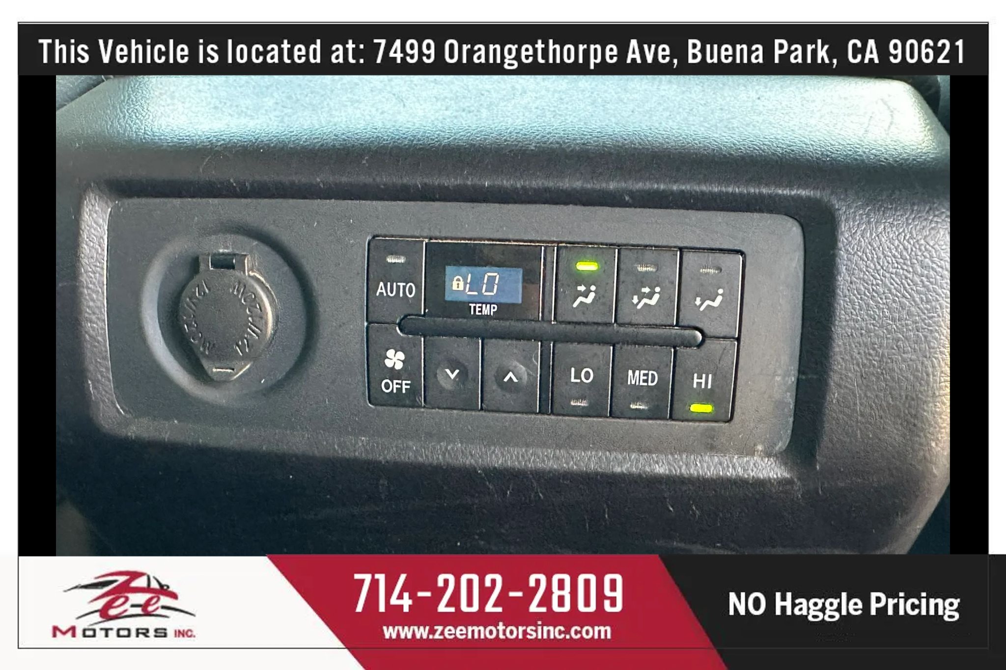 Used 2015 Toyota Sequoia SR5 w/ Premium Package RWD image 49