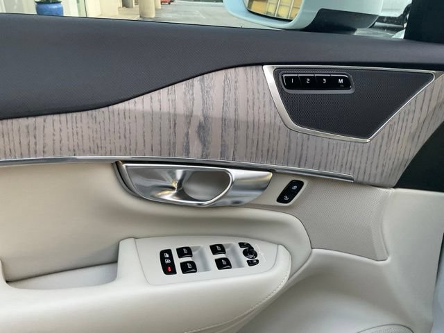 Certified 2024 Volvo XC90 T8 Plus w/ Protection Package Premier AWD/4WD image 13
