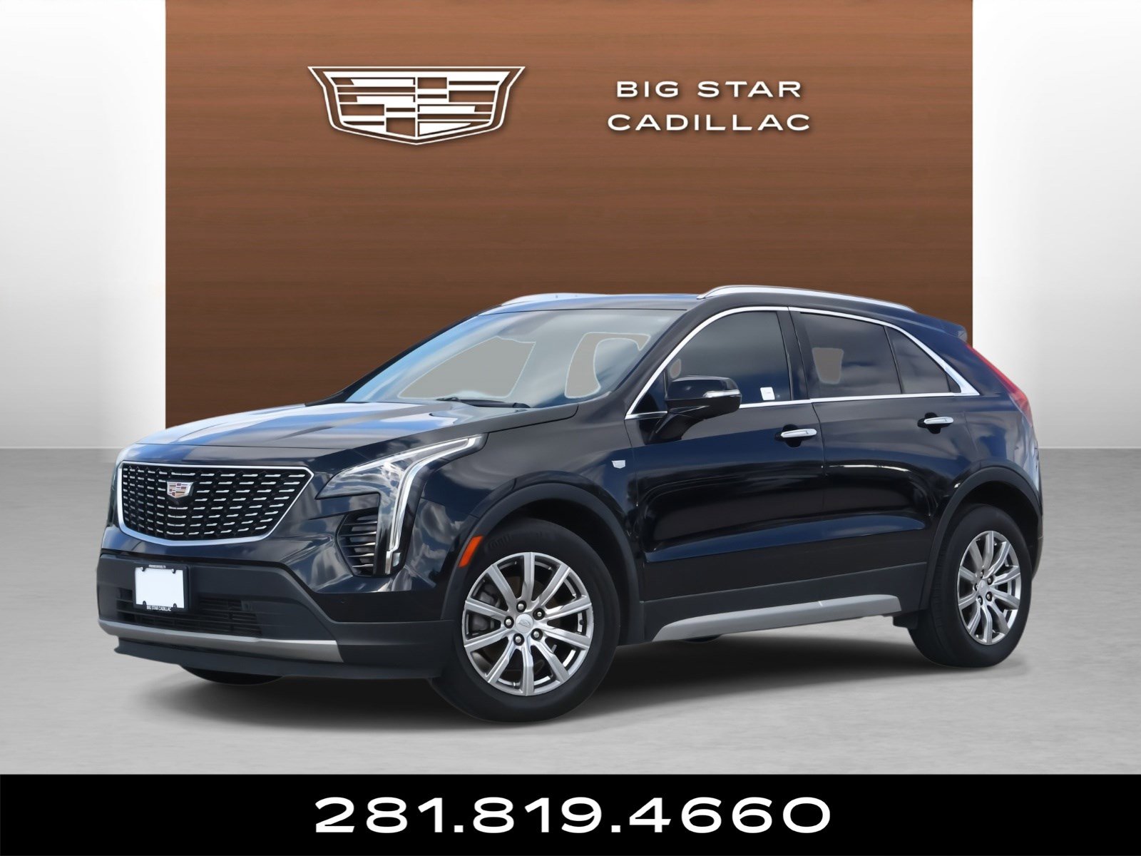 Used 2019 Cadillac XT4 Premium Luxury image 1