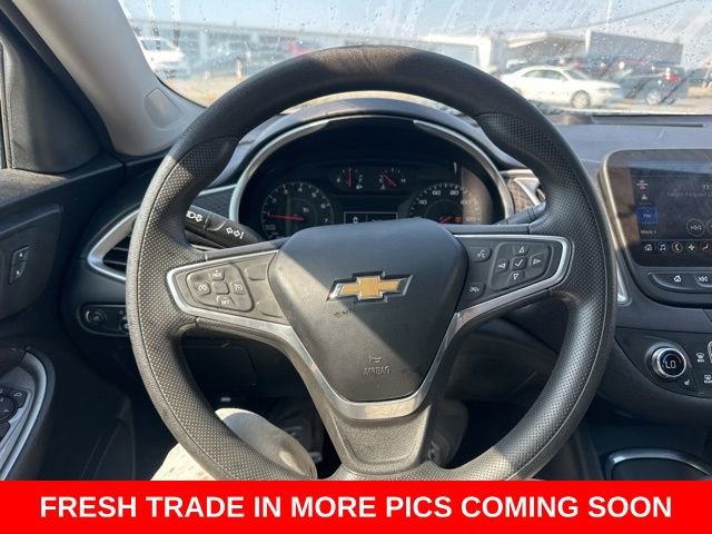 Used 2022 Chevrolet Malibu LT image 14